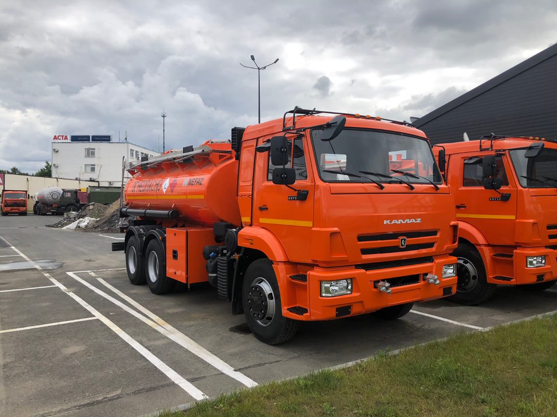 Автотопливозаправщик НЕФАЗ — гарантия вашей мобильности, безопасности и экономической выгоды в каждой поездке