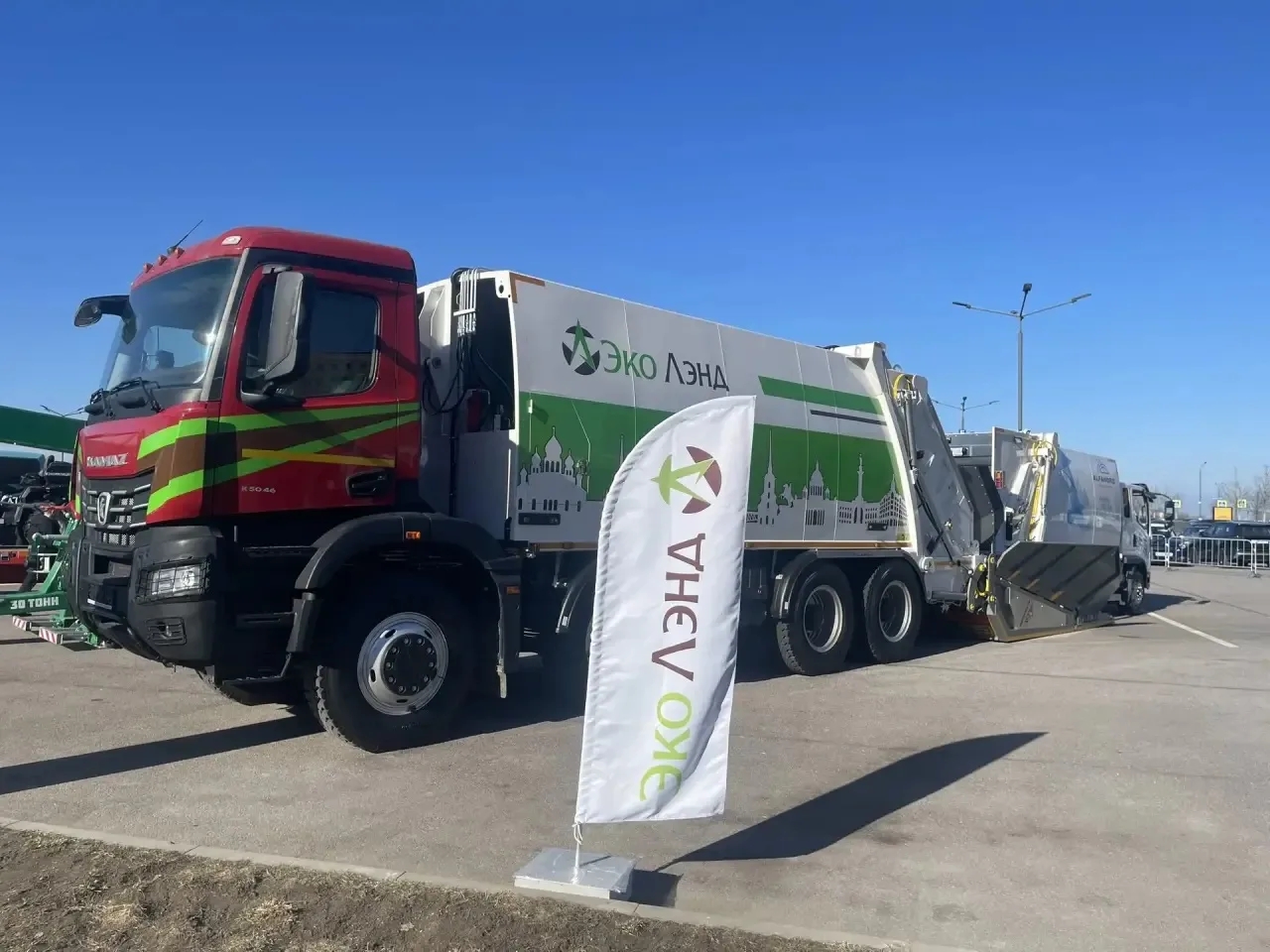 Встречайте новинку на рынке мусоровозов на шасси КАМАЗ 65951