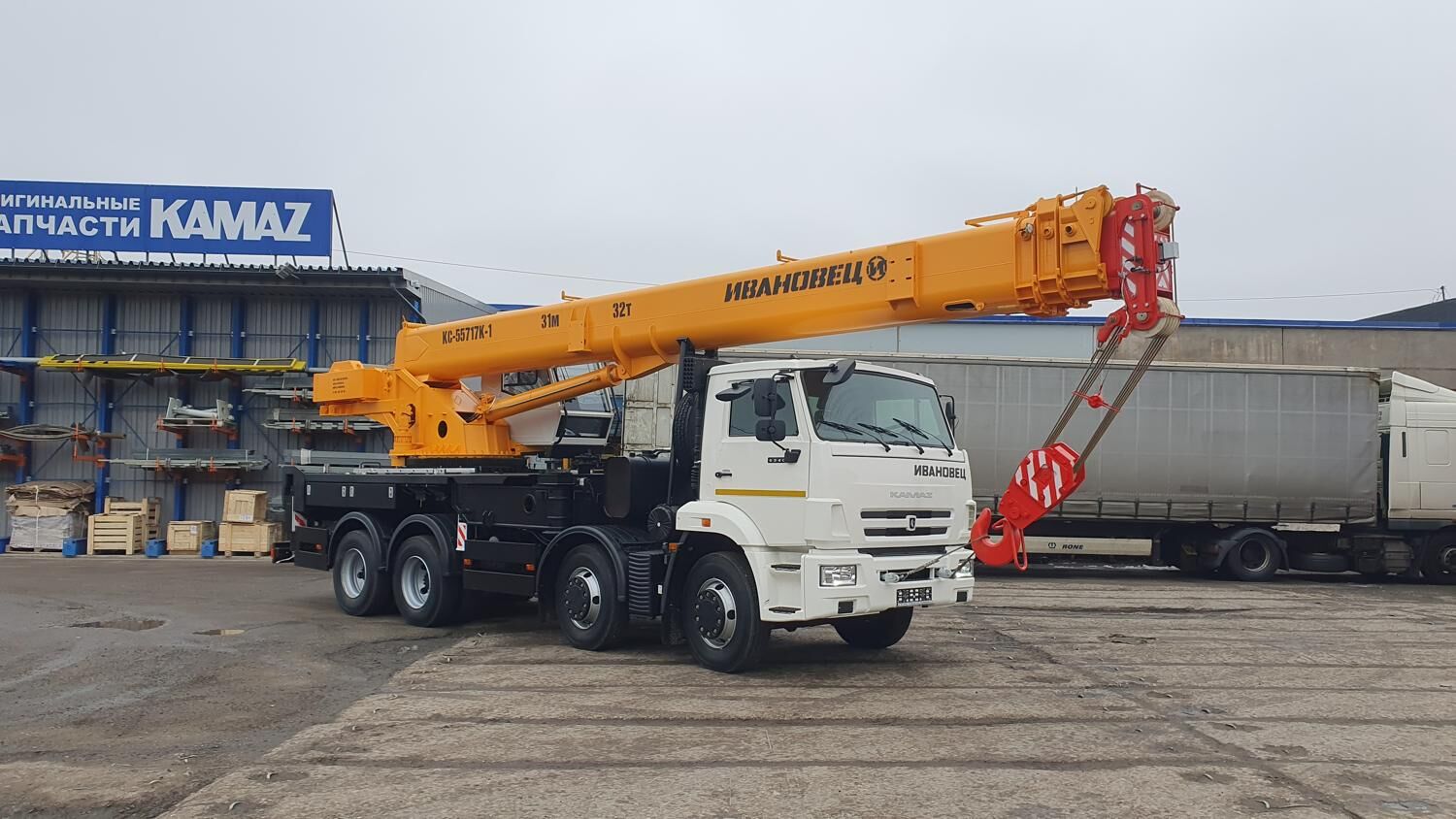 автокран ИВАНОВЕЦ КС-55717К-1, г/п 32 т на шасси КАМАЗ 6540-48