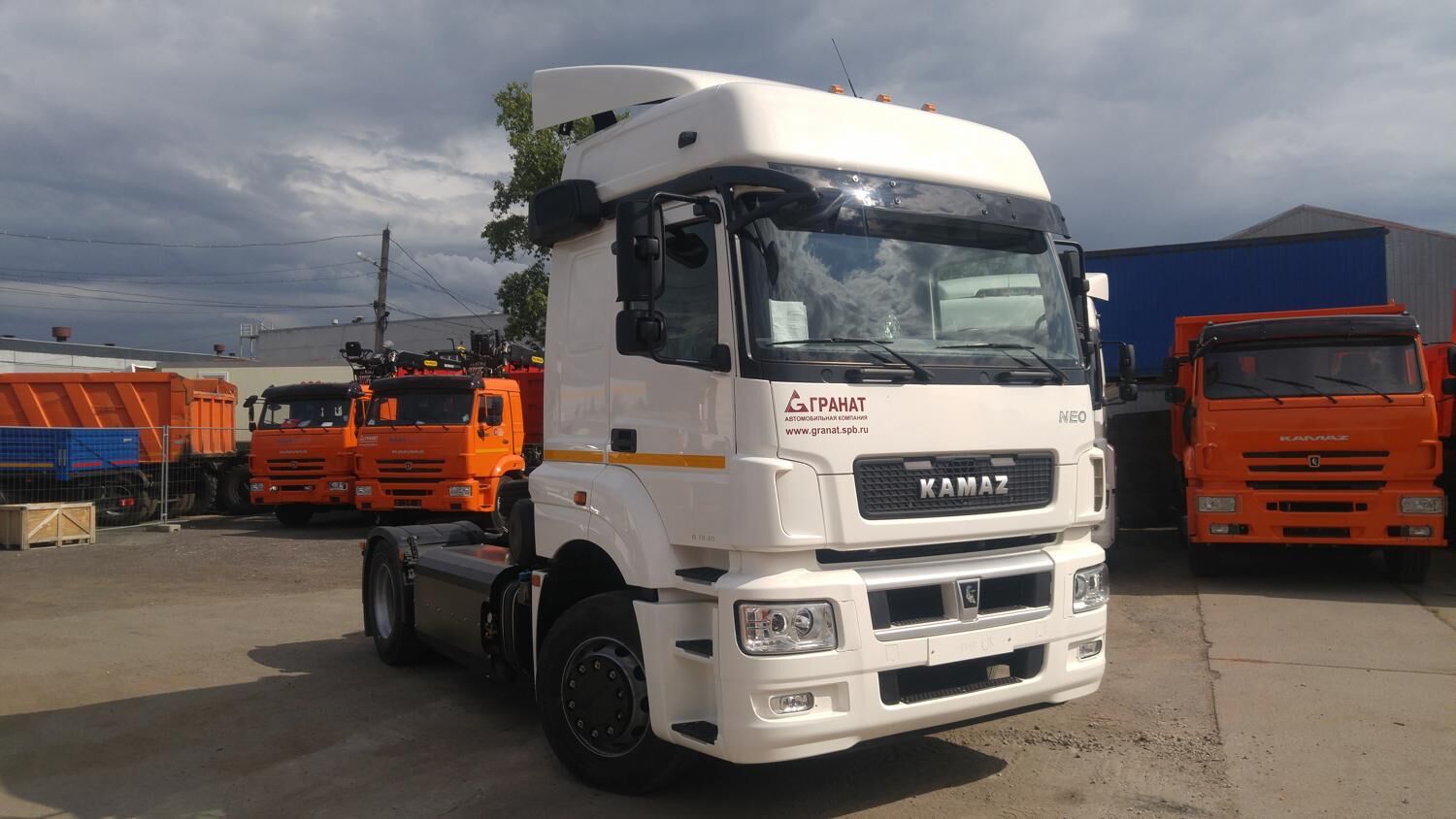седельный тягач 4х2 КАМАЗ 5490-892-87(S5) газодизель
