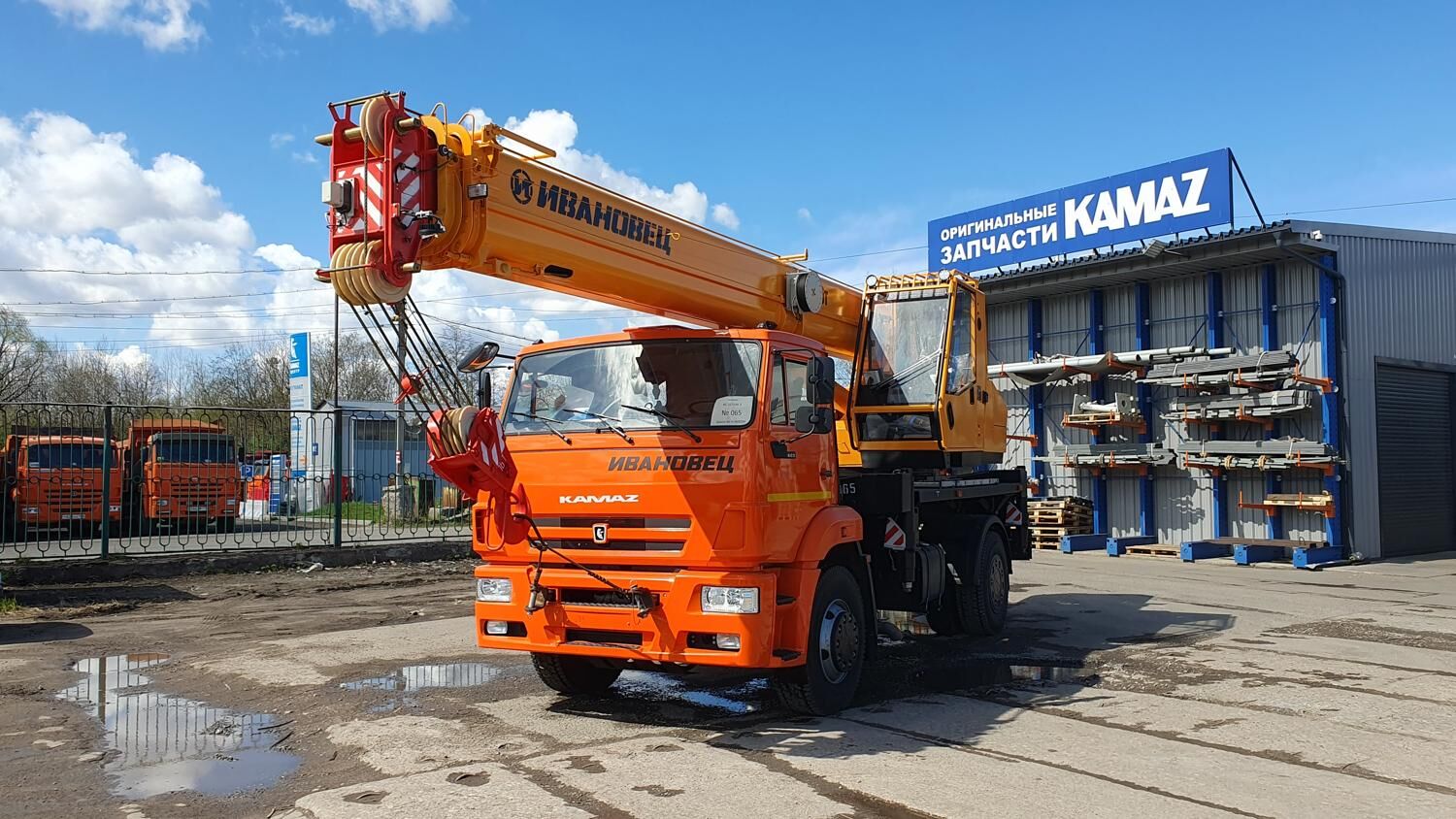 автокран ИВАНОВЕЦ КС-35714К-3, г/п 16 т на шасси КАМАЗ 53605-48