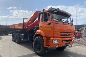 Бортовой КАМАЗ 43118-73094-50 с КМУ ИМ-320