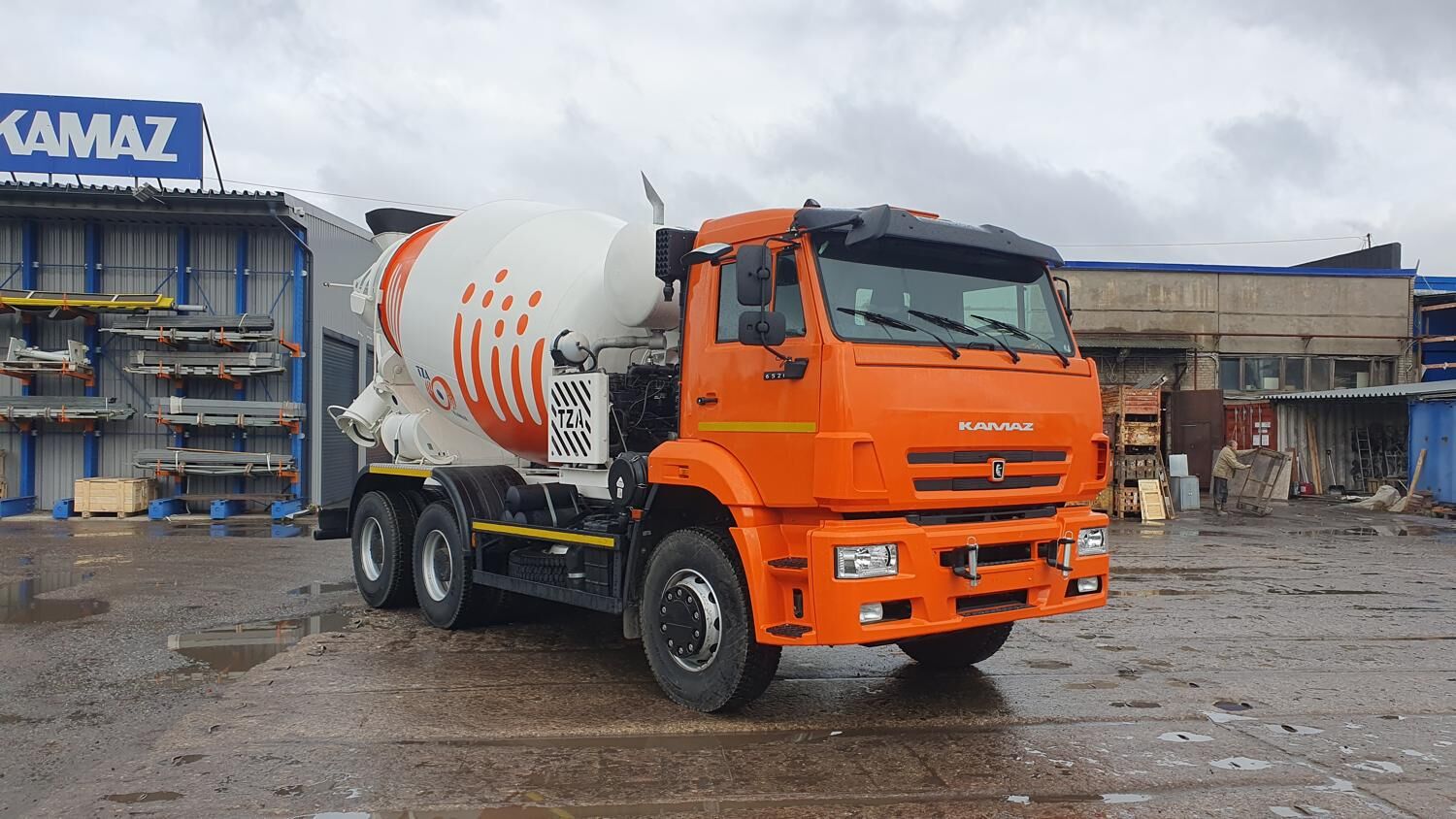 автобетоносмеситель 5814Z9 на шасси КАМАЗ 6520-3035-48 V=9 м3, привод от автономного двигателя