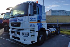 седельный тягач 4х2 КАМАЗ 5490-80802-90(5P) Weichai, СПГ