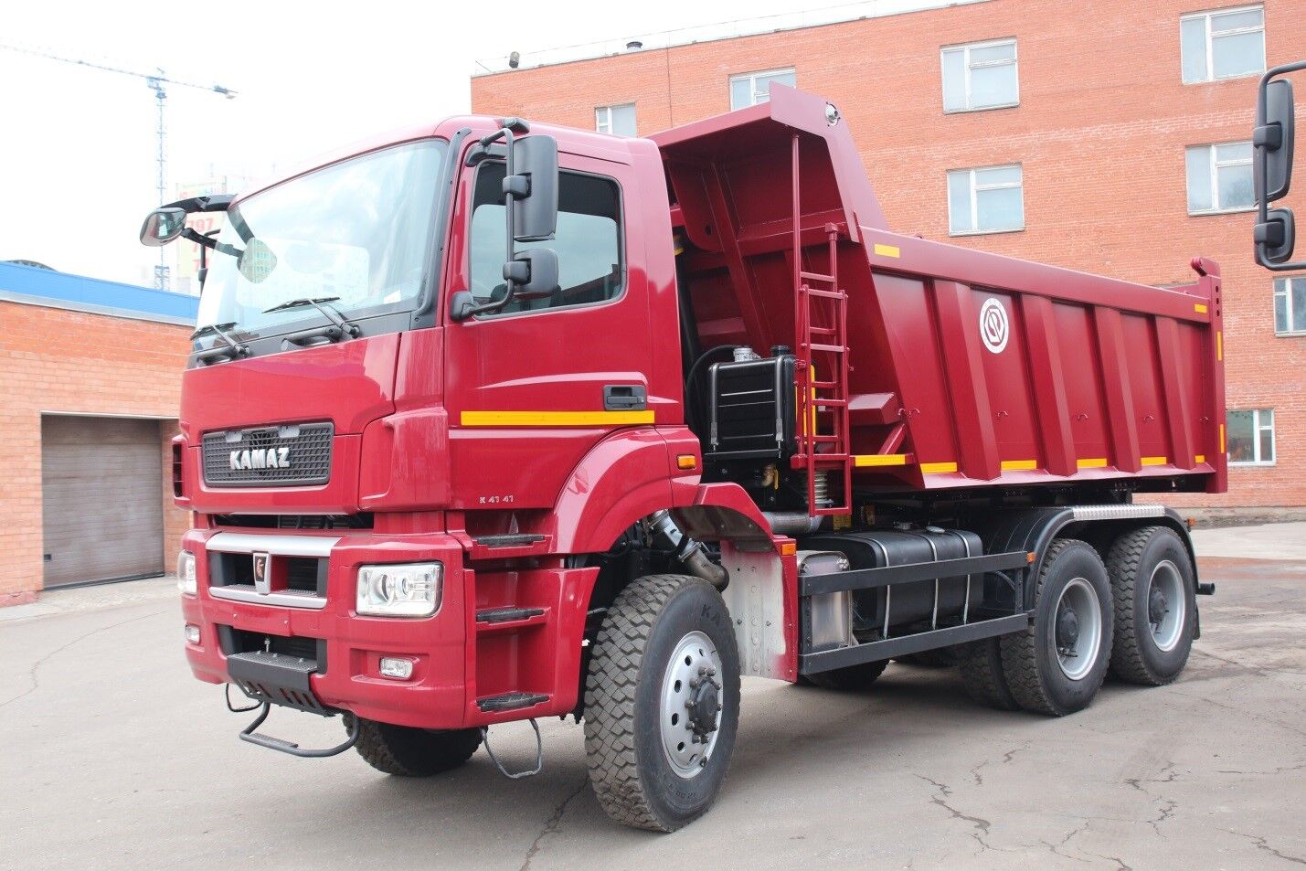 самосвал КАМАЗ 65802-002-87(S5) 6х6