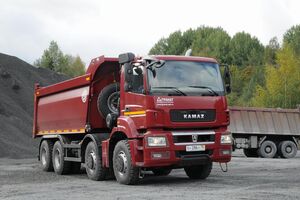 самосвал КАМАЗ 65801-006-68(T5)