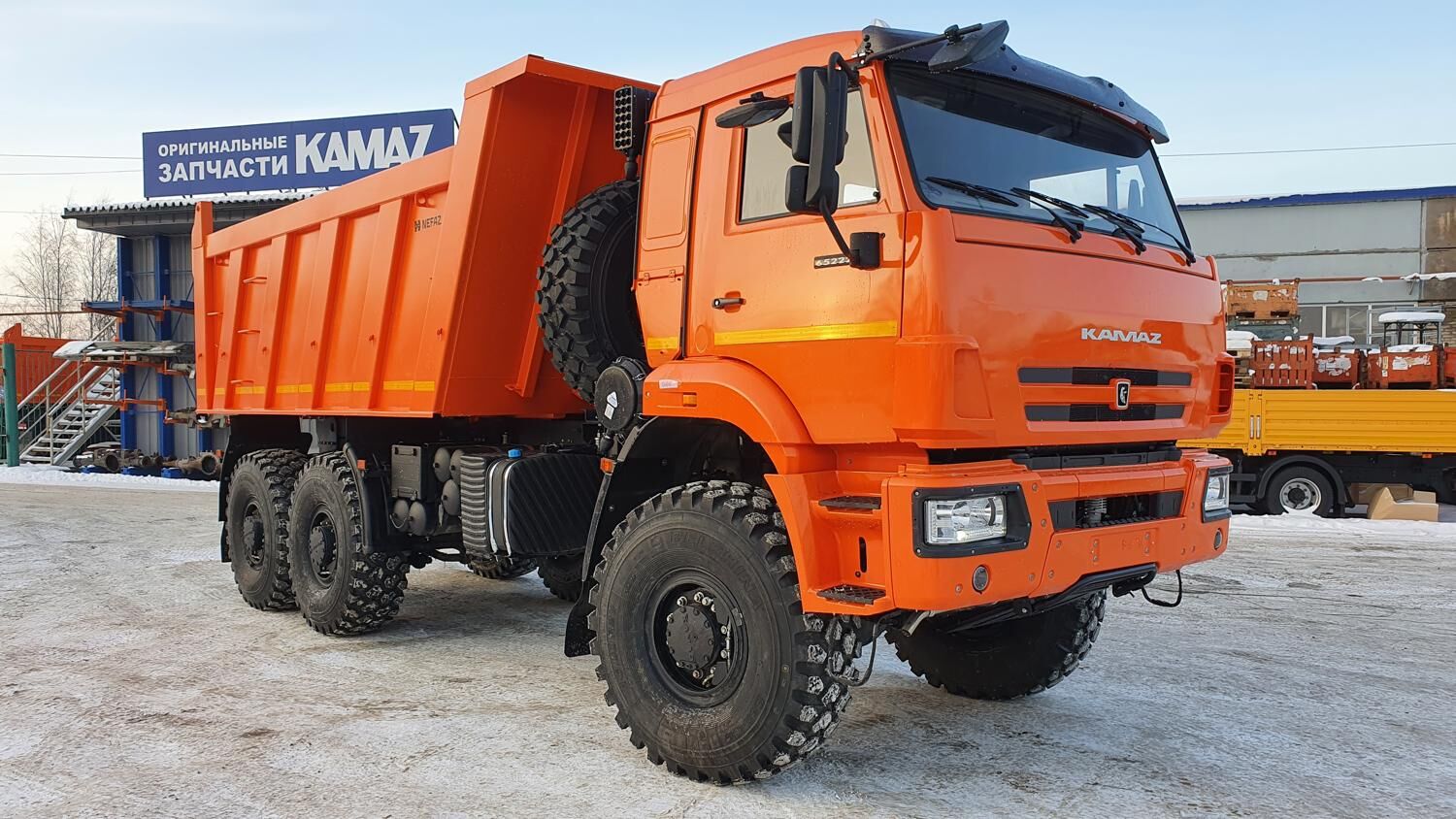 Самосвал КАМАЗ 65222-7012-53 6х6