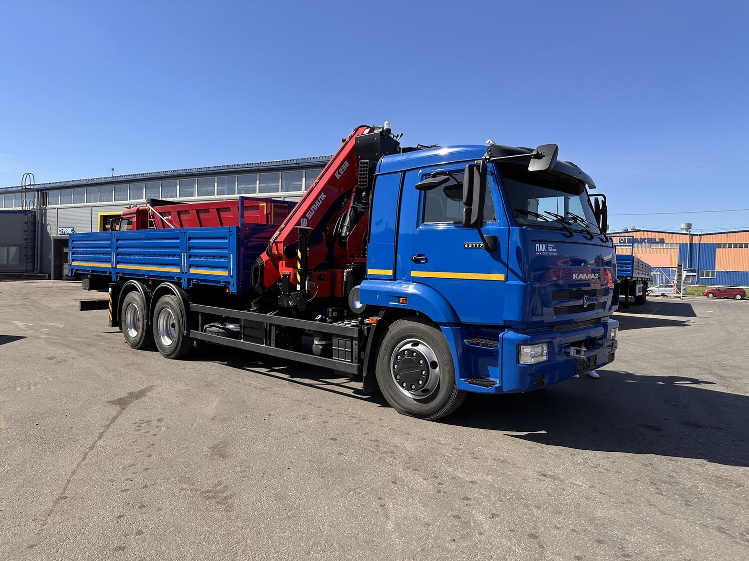 бортовой а/м КАМАЗ 65117-56 А5 с КМУ SUNHUNK K 238-04