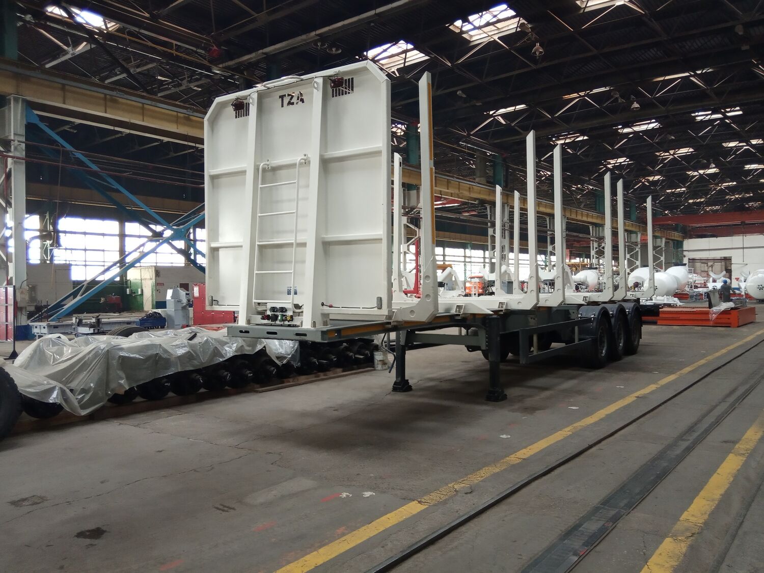 полуприцеп сортиментовоз ТЗА-588511, оси SAF 3/6+1, гп 32,8 т