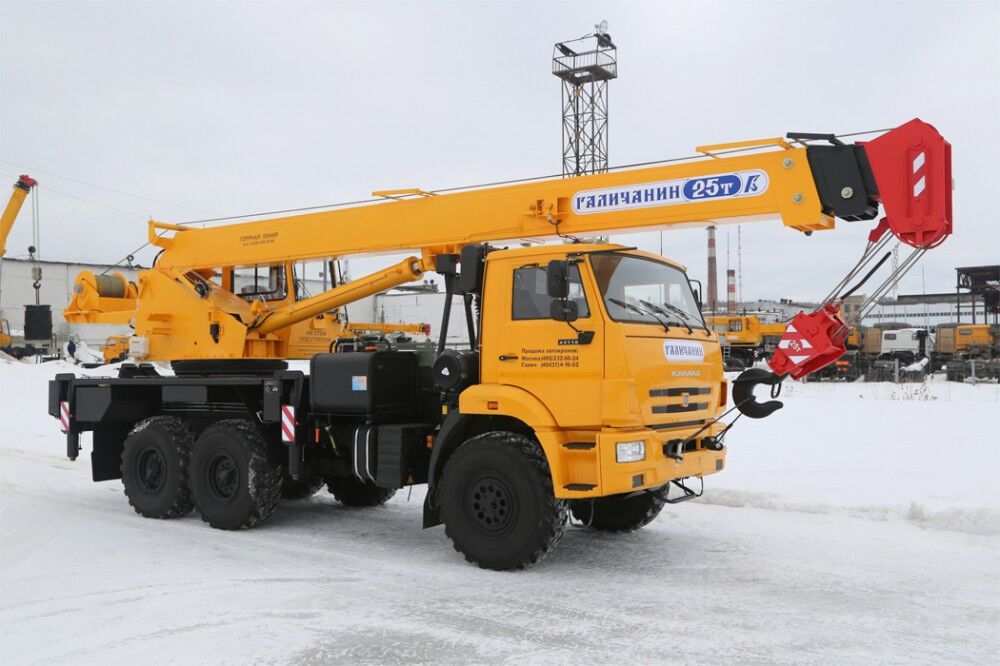 кран автомобильный ГАЛИЧАНИН КС-55713-5; г/п 25 т, длина стрелы 22 м. шасси КАМАЗ 43118 (6х6)