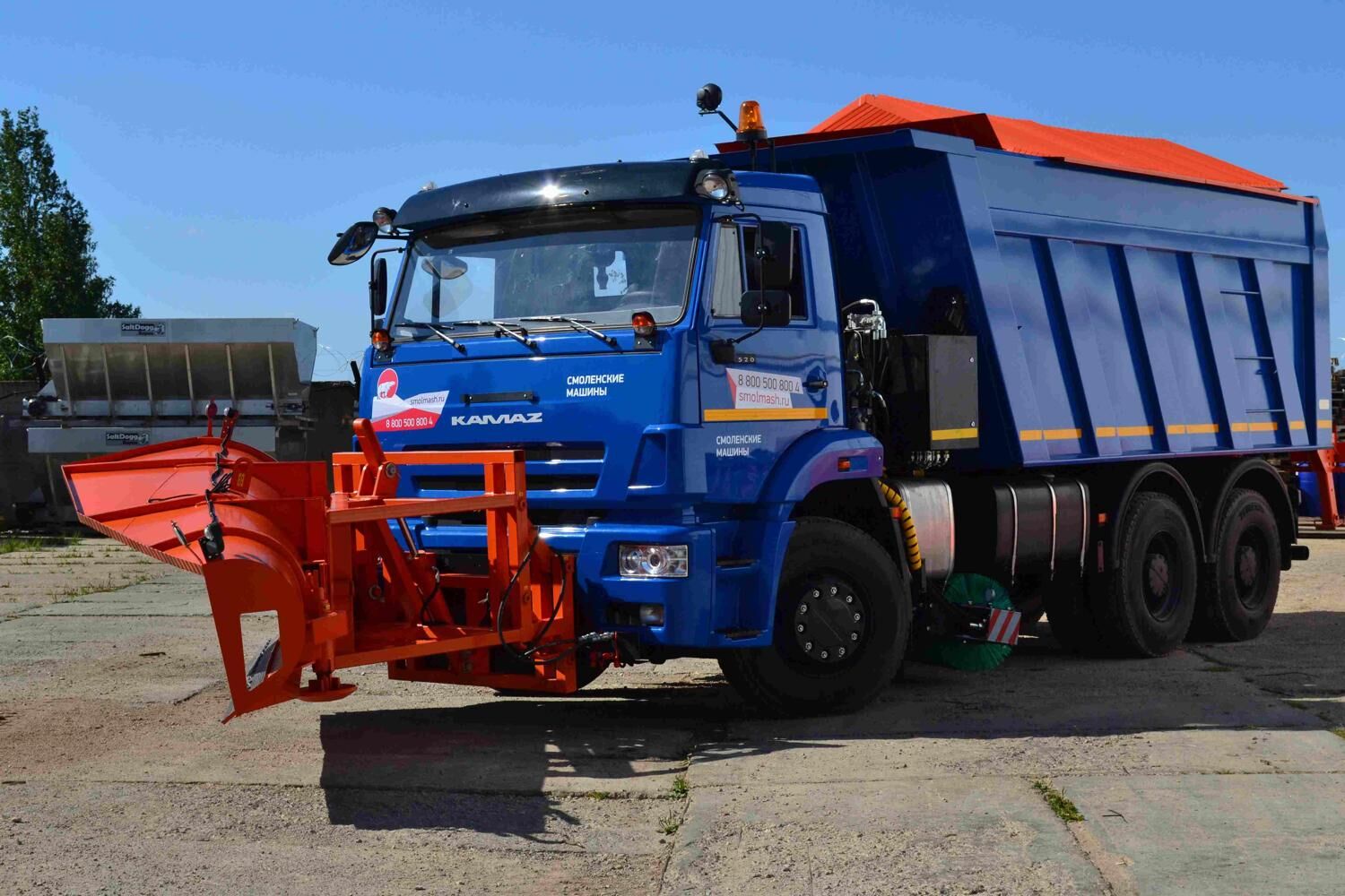 КДМ-7881010 на с.КамАЗ-6520-49 (ПС сталь, V=10,5 м3), Скоростной и Боковой отвал, Средняя щетка)