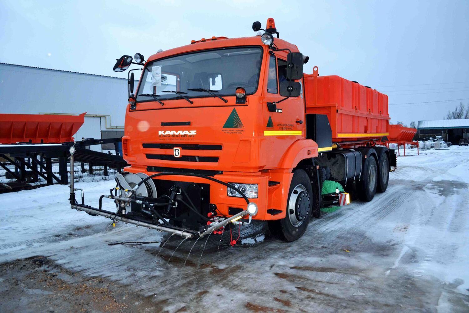 КДМ-7881022 на ш.65115-48 (ПМ пласт, V=12 м3, Передняя рейка, Средняя щетка)