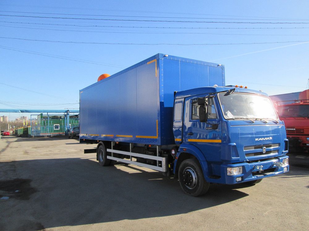 Изотермический фургон на шасси КАМАЗ-5308